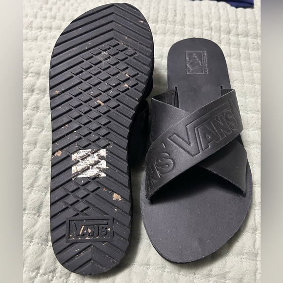 Women’s Black Vans Sandals size 10 - Picture 2 of 3